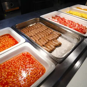 4* Hotel Travelodge